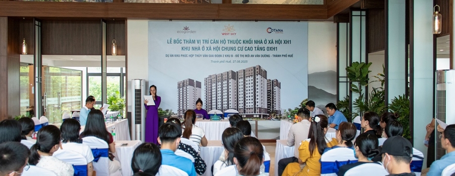 Ecogarden: Hàng trăm khách hàng háo hức tham gia bốc thăm căn hộ W1 – West Sky 